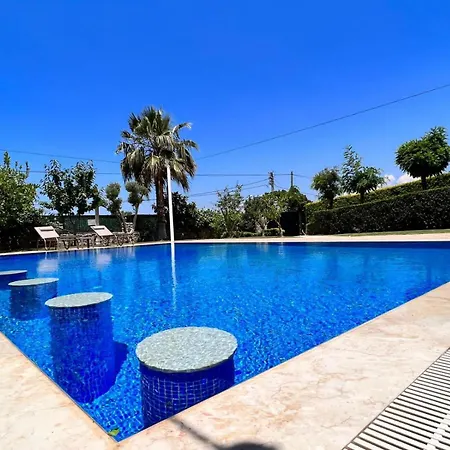 Guellue Villa