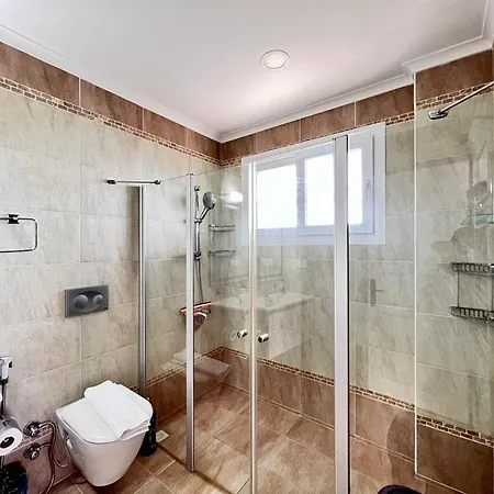 Guellue Вилла *